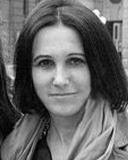 Yvette Hoyle